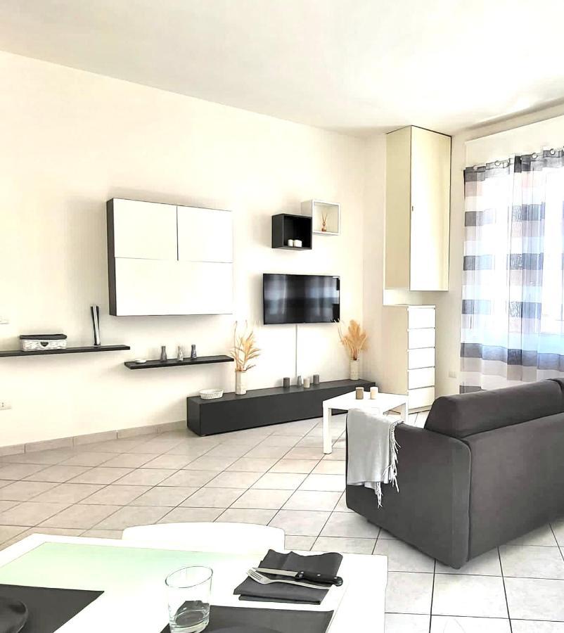 White Home Forli Centro エクステリア 写真